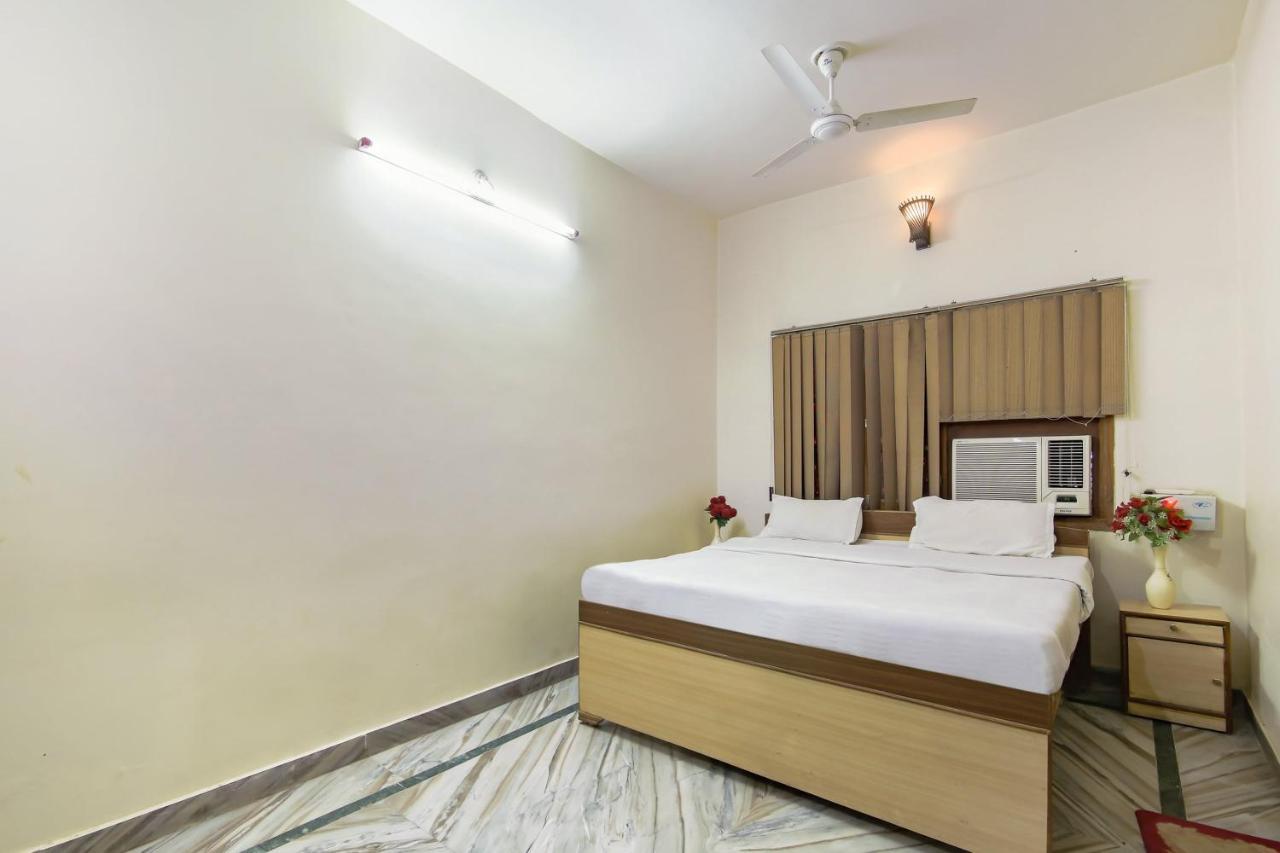 Collection O 81098 Hotel Royal Panjab Bijnaur Exterior photo